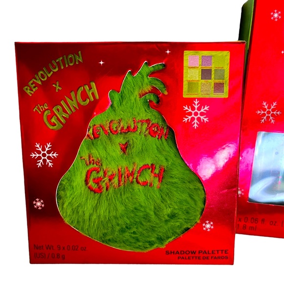 Grinch Eyeshadow and Liquid Eyeshadow Set by Revolution - Picture 3 of 5